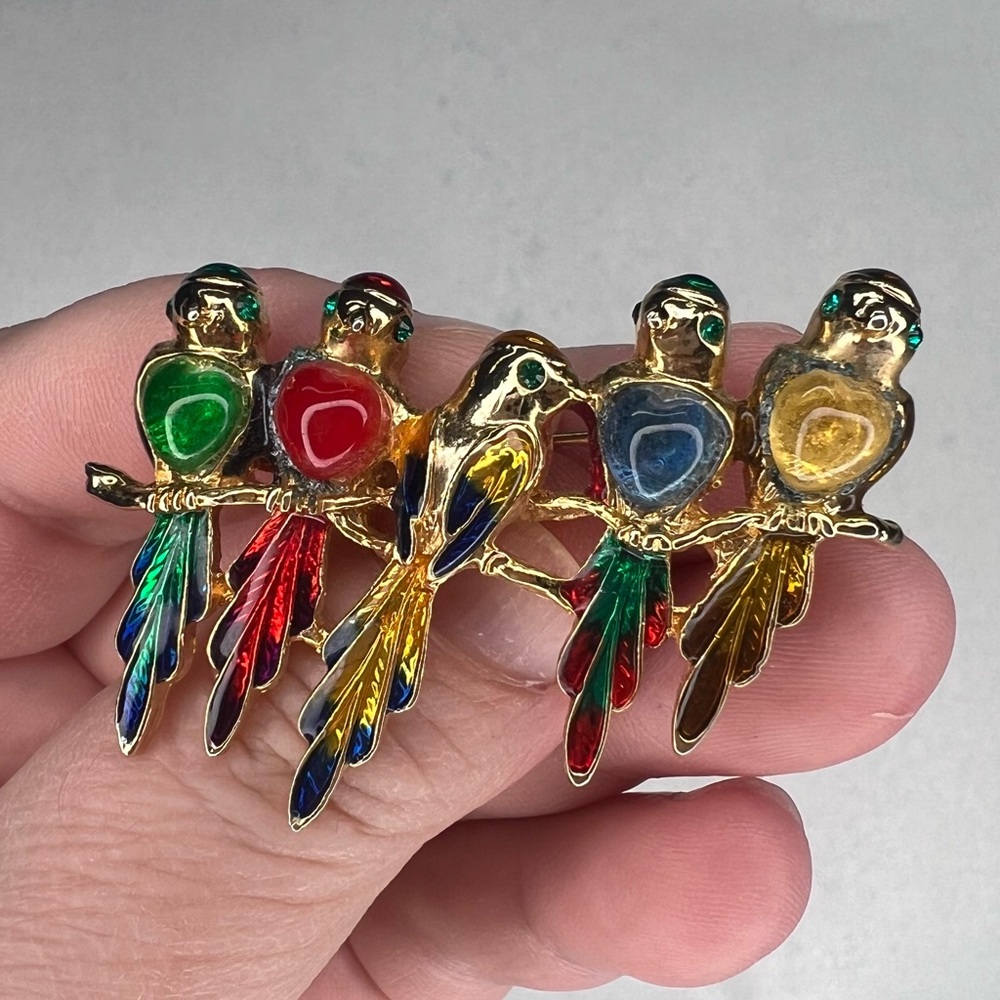 Rare Vintage Jelly Belly Parrot Brooch – Five Colorful Birds on Branch,Gold Tone